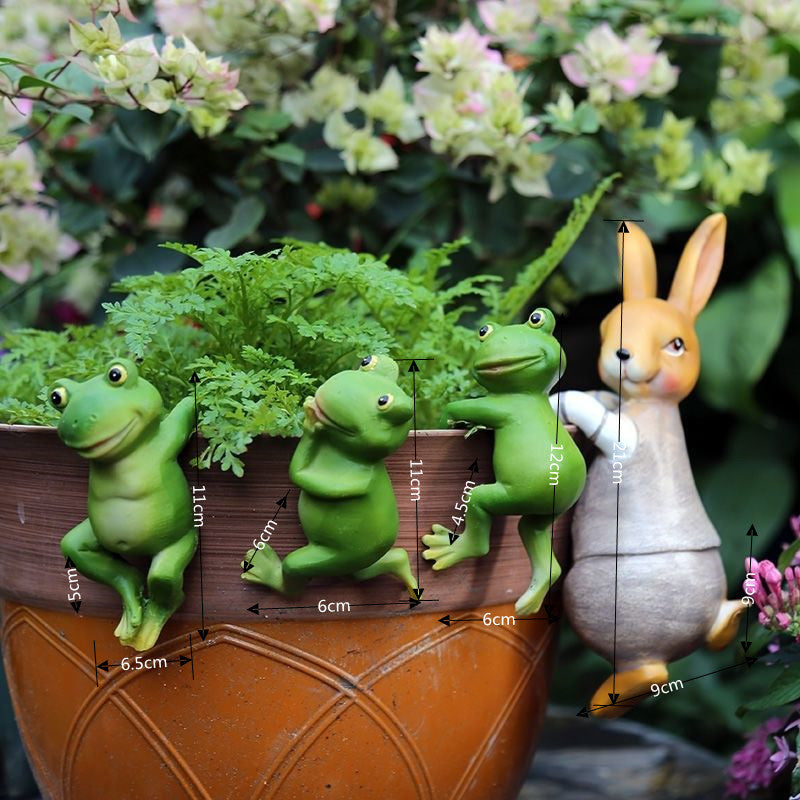 Resin Frog & Rabbit Garden Ornaments | Flower Pot Decor Garden Ornament Oasis Select