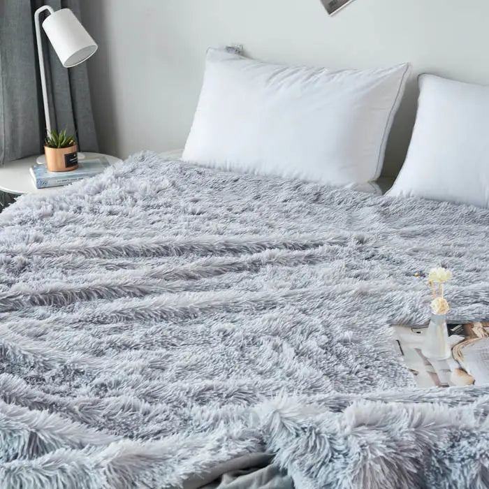 Light Gray Flannel Blanket – Plush Soft Fluffy Throw | 3 Sizes Flannel Throw Blanket Oasis Select