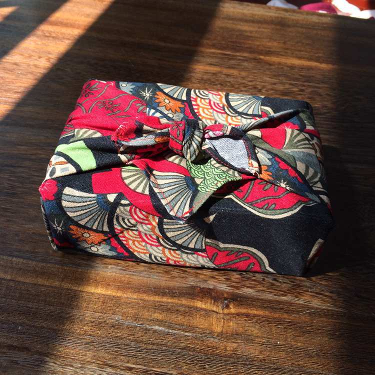 Traditional Japanese Furoshiki Lunch Wrap Cloth Furoshiki Wrap Cloth Oasis Select Red black 20*10*8cm