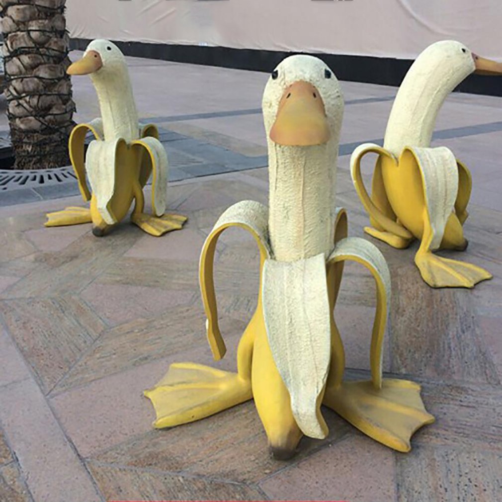 Banana Duck Garden Sculpture – Whimsical Vintage Resin Decor Garden Sculpture Oasis Select