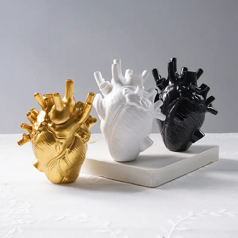 Heart-Shaped Resin Vase for Dried Flowers & Home Decor Decorative Resin Vase Oasis Select