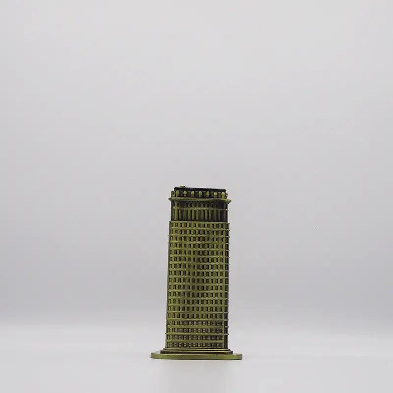 Flatiron Building Metal Model – Bronze Alloy Landmark Figurine Landmark Metal Figurine Oasis Select
