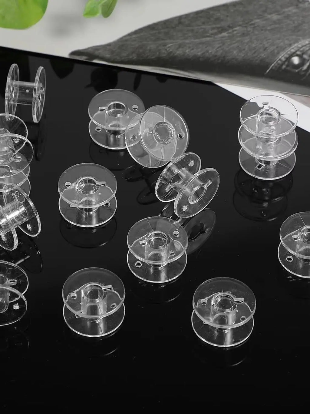 10/20/50pcs Clear Plastic Sewing Machine Bobbins SA156 Compatible with Brother Singer Embroidery Machines Oasis Select 10pcs