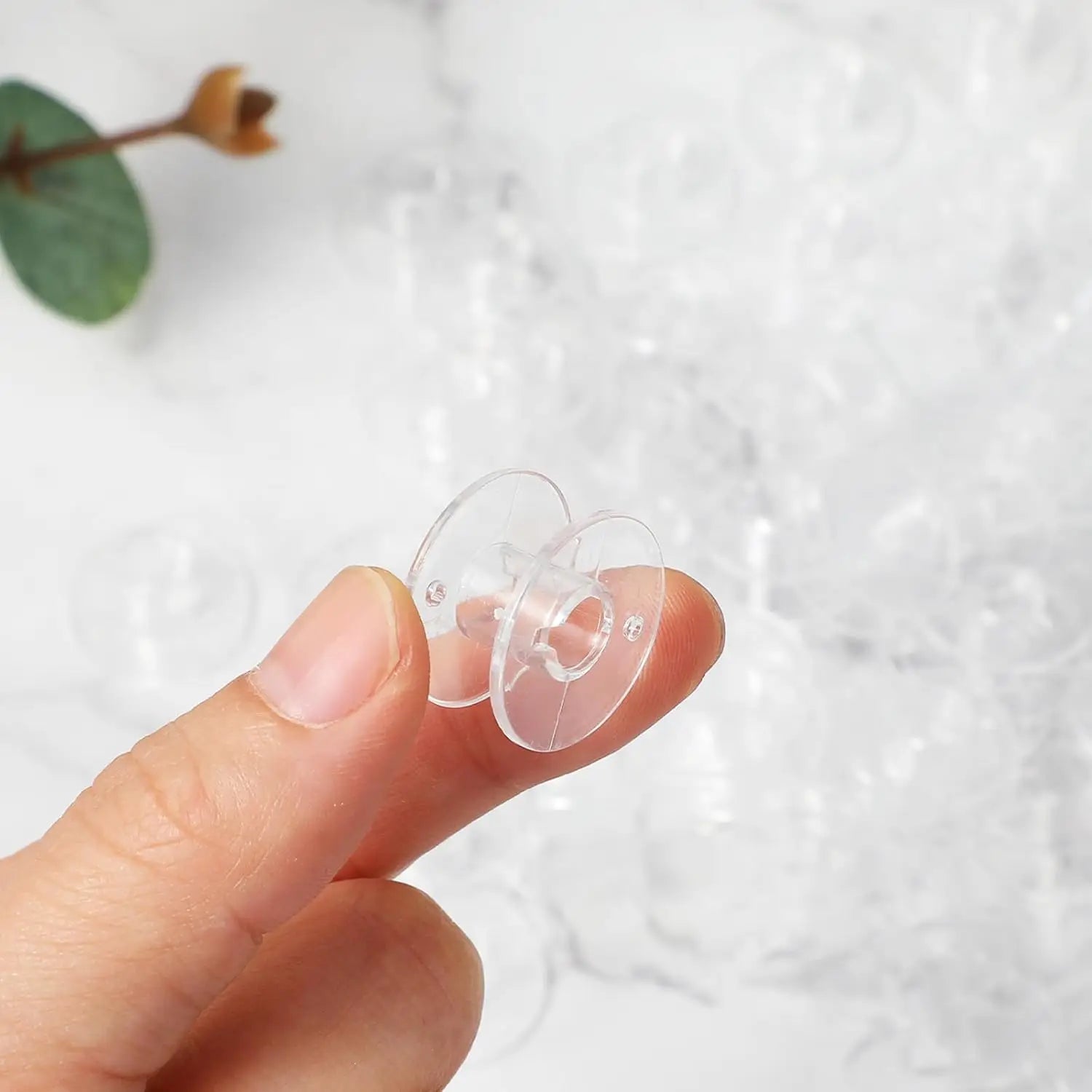 10/20/50pcs Clear Plastic Sewing Machine Bobbins SA156 Compatible with Brother Singer Embroidery Machines Oasis Select