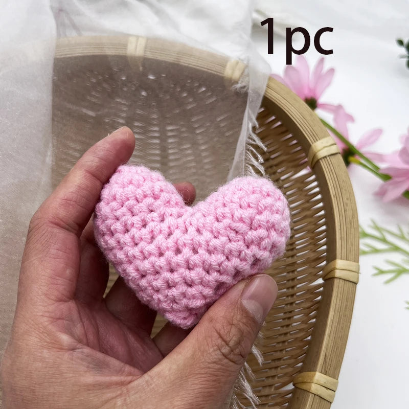 1/2PCS Crochet Heart Hooked Yarn Heart Filled Cotton Peach Knitting Heart Clothing Accessories Red Pink Colored Love Heart Oasis Select pink 1pc