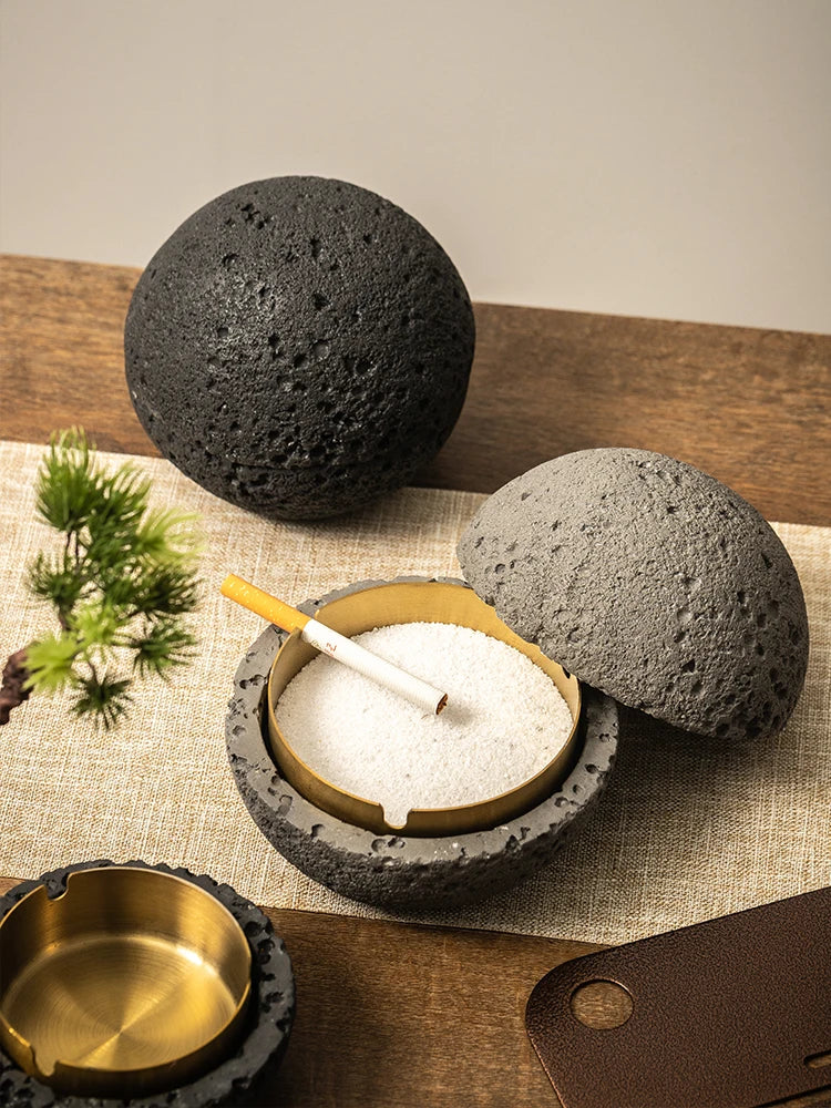 2021 new Cement ashtray creative personality trend anti fly ash with cover living room home office decoration ashtray Oasis Select