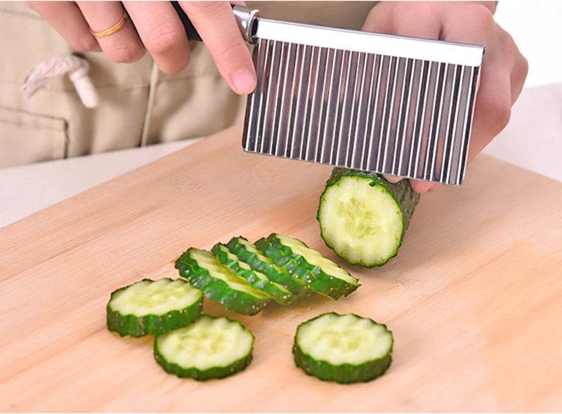 Stainless Steel Crinkle Cutter Knife – Wavy Vegetable Slicer Vegetable Crinkle Slicer Oasis Select