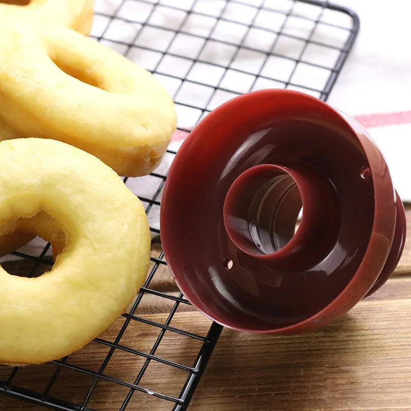 4-Type Donut Maker Mold Set – DIY Doughnut Cutter & Fondant Donut Baking Mold Oasis Select