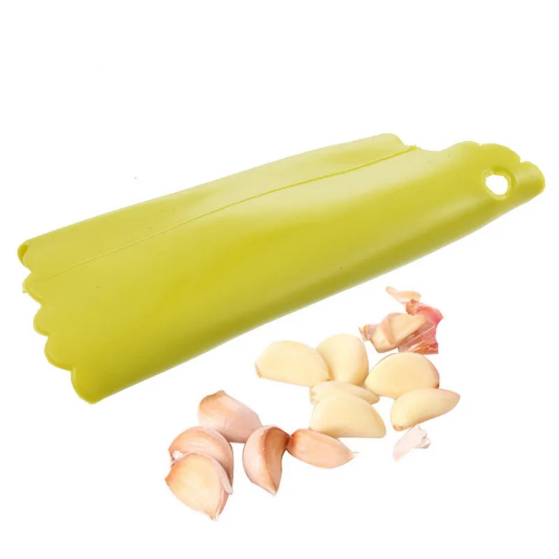 1pc Magic Silicone Garlic Peeler Vegetable Peel Easy Peeler Garlic Stripper Tube Peeling Kitchen Tool Drop Shipping Oasis Select