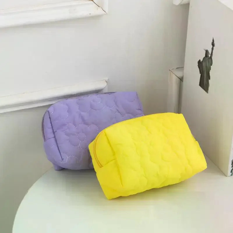 Fashion Candy Color Large Capacity Travel Makeup Bag Women Quilted Flower Storage Bag Portable Toilet Bag Oasis Select