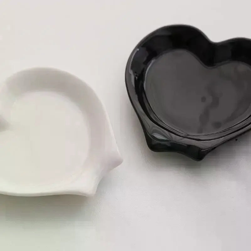 Creative Heart Shaped Ceramic Spoon Rest Pad Coffee Spoon Holder Soup Ladle Rack Kitchen Utensils Tableware Organizer Oasis Select