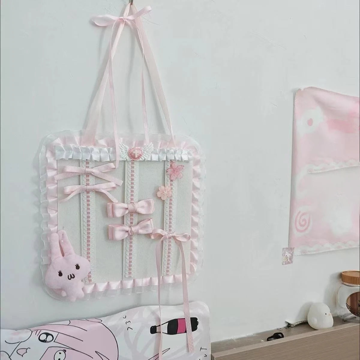 Lovely Felt Wall Hanging Organizer Pouch Decorative Wall Mount Storage Bag for Hair Clips Barrettes All Kinds Bedroom Decor Oasis Select