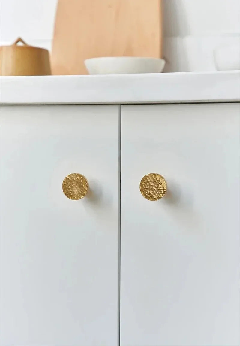 Nordic Solid Brass Furniture Knobs Golden Unique Pattern Cabinet Knobs and Handles Shoe Cabinet Bookcase Drawer Knobs Oasis Select