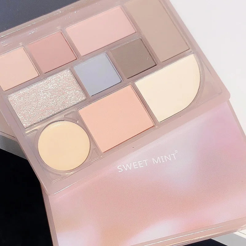 Multi-Color Makeup Palette – Highlighter, Contour, Blush & Eyeshadow