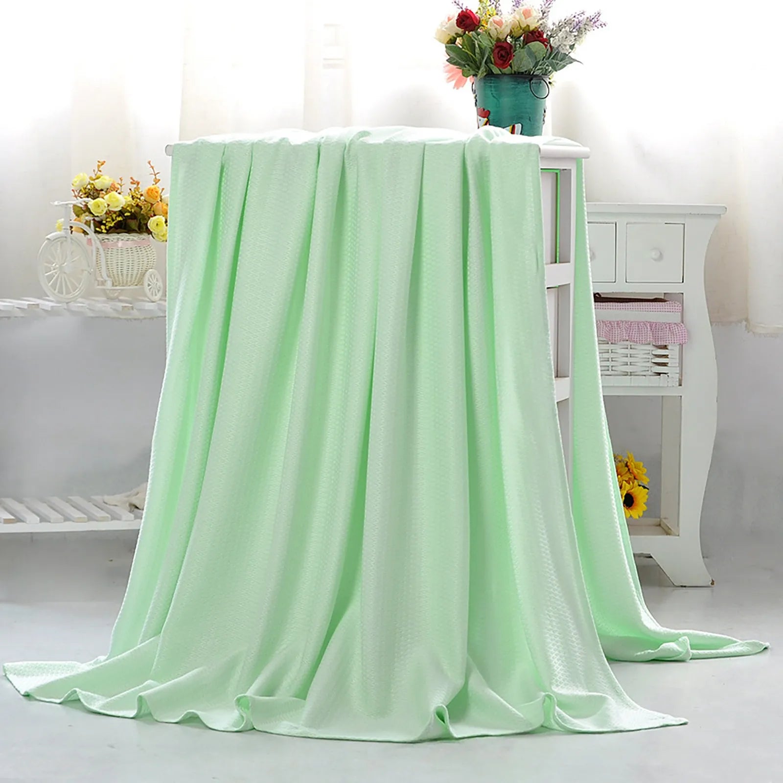 Summer Cooling Blanket Air Conditioning Quilt Skin-friendly Bamboos Fiber Light And Thin Breathable Cooling Quilt For Home Oasis Select Light Green S