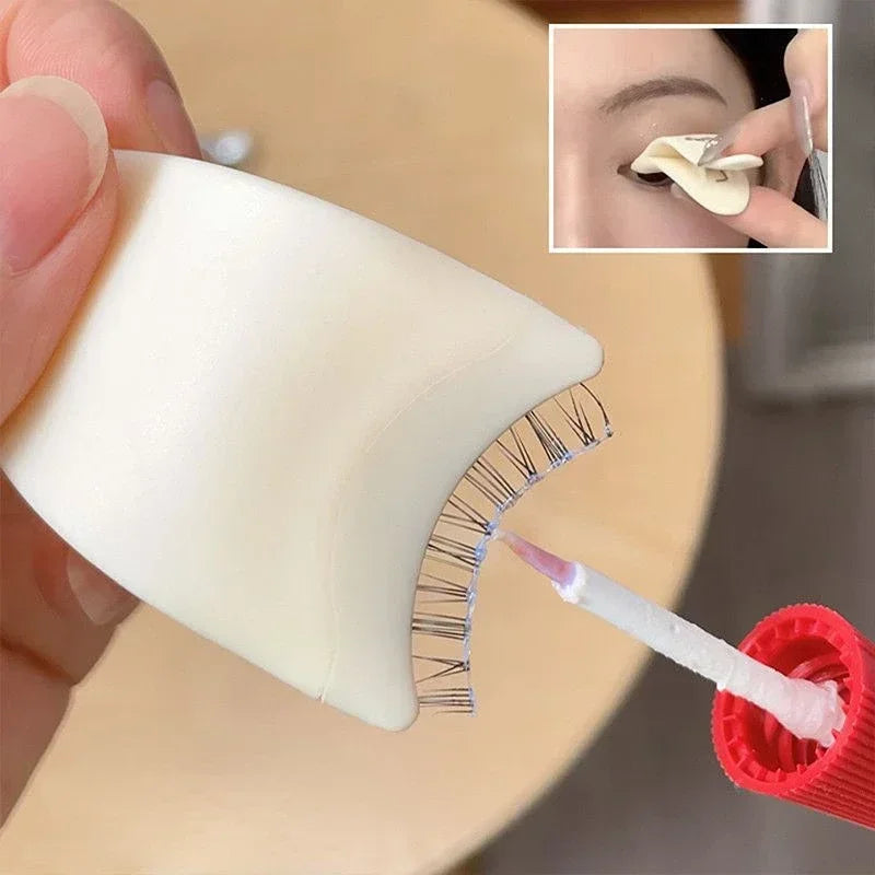 Plastic Eyelash Curler & False Lash Applicator Tool for Beginners Eyelash Applicator Tool Oasis Select