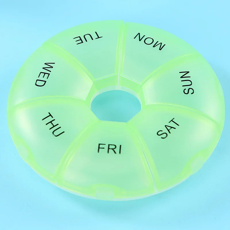 1Pcs Round Pill Case Plastic 7 Days Weekly Tablet Candy Box Portable Storage Tablet Holder Travel Organizer Pill Container Oasis Select green