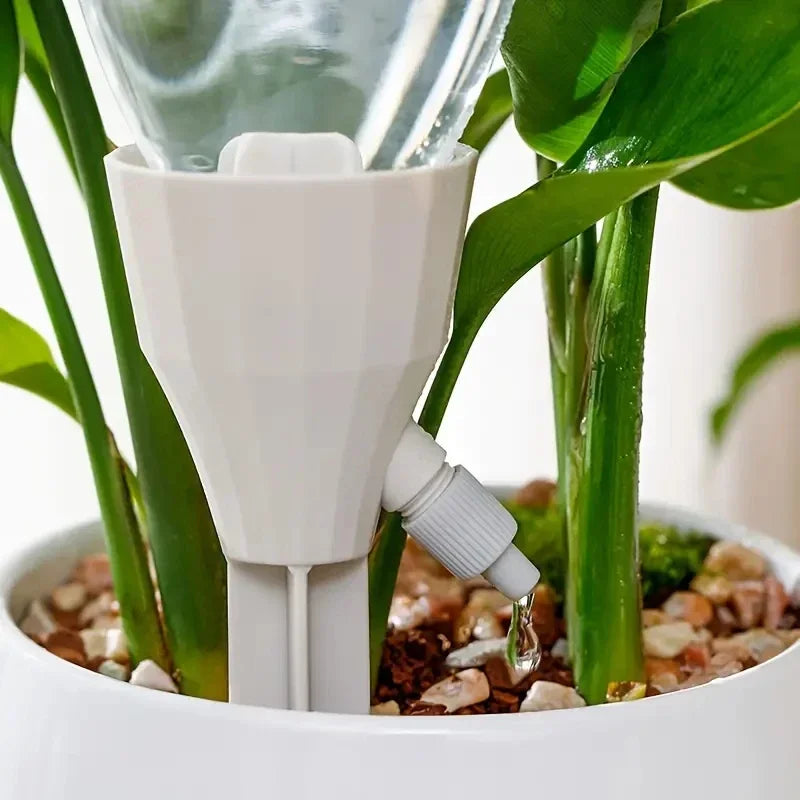 Automatic flower watering device for home potted plants, adjustable drip speed when going out, automatic irrigation dripper Oasis Select