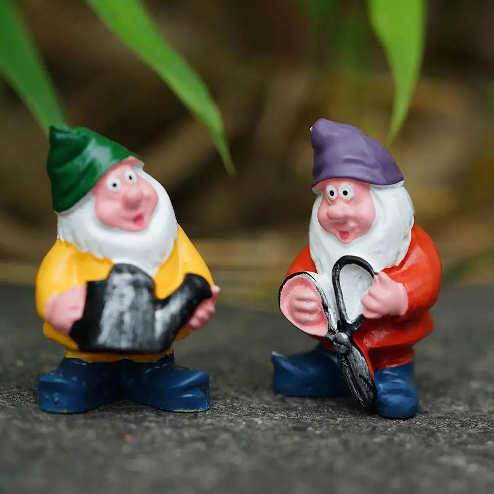 7pcs Mini Garden Gnome Figurines Resin Dwarf Ornaments for Moss Micro Landscape Terrarium Pot Decorative Accessories Oasis Select