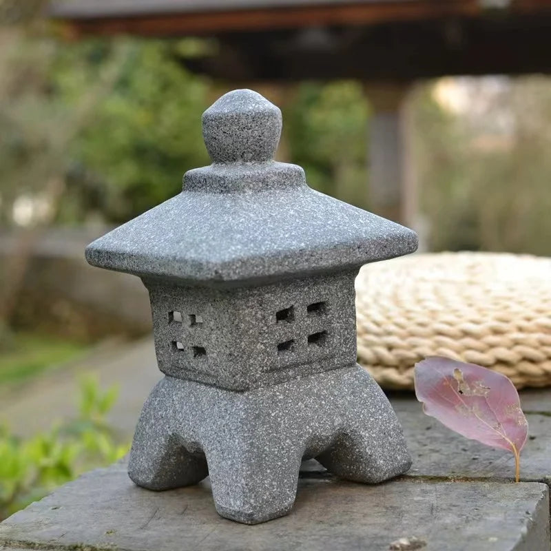 Garden Sculpture Lantern Courtyard Candlestick Garden Resin Landscap Decorative Zen Candlestick Ornament for Balcony Garden Oasis Select