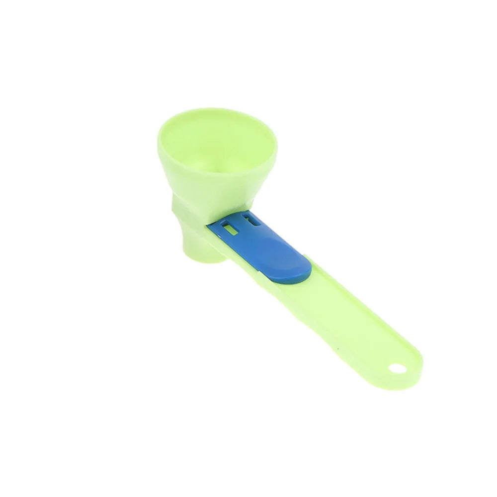 Creative Flling Coffee Scoop Funnel Plastic Reusable Sliding Scoop Funnel 2 in 1 Sliding Design Measuring Spoon Kitchen Gadgets Oasis Select Green