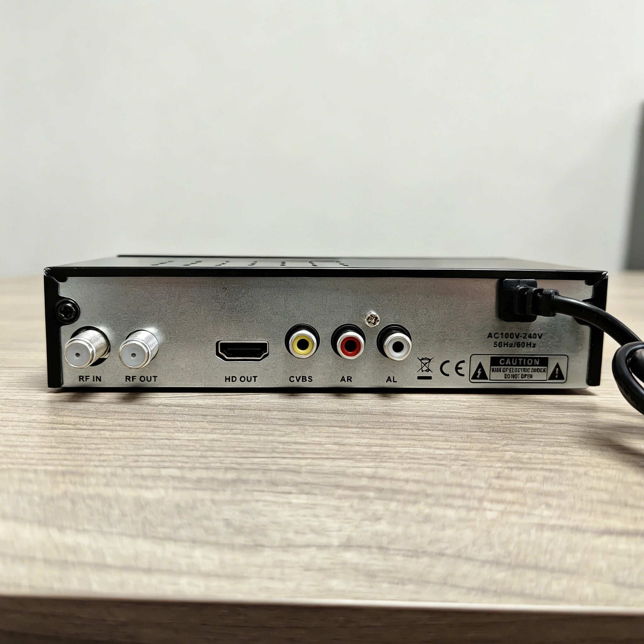 DVB-T/T2 Digital TV Receiver，Terrestrial Digital TV Set-Top Box, PVR HD Video & Audio Oasis Select