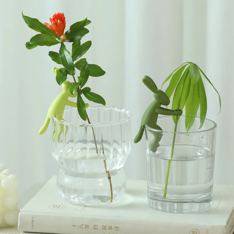 Plant Cutting Holder for Sprouts Stems and Shoots Plant Propagation Buddy Rabbit Shaped Plant Stem Support for Vase Plants Oasis Select