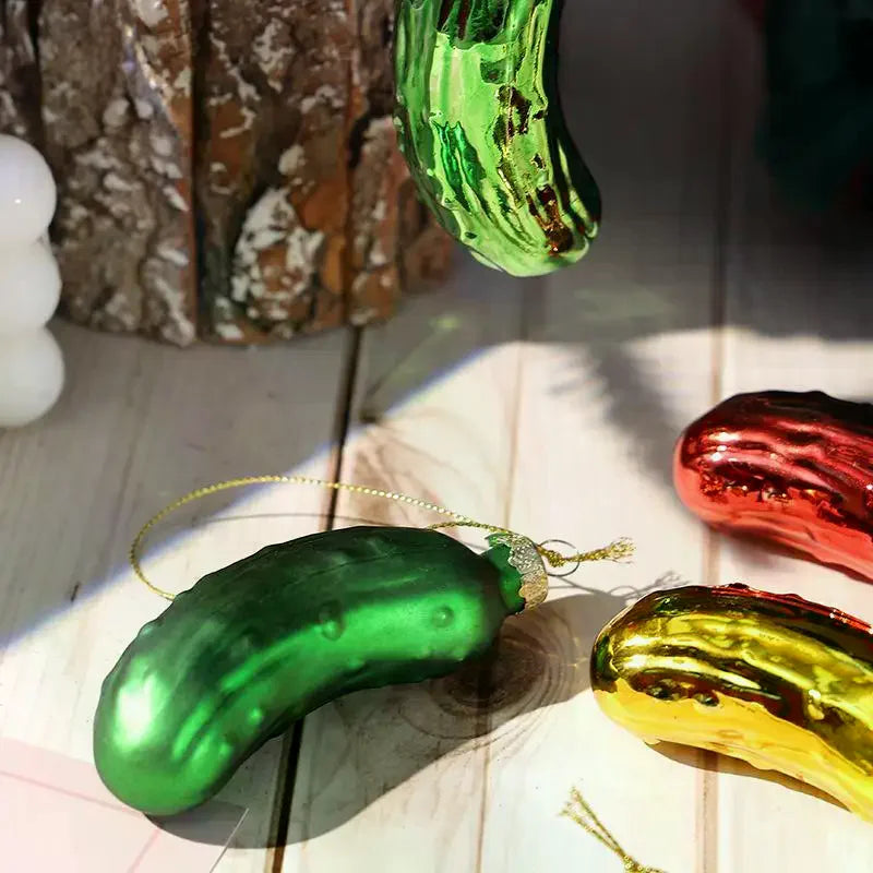 1Pcs Christmas Tree Hanging Ornament Glass Cucumber Pendant Creative Pickled Cucumber Christmas Tree Decor Pendant Oasis Select