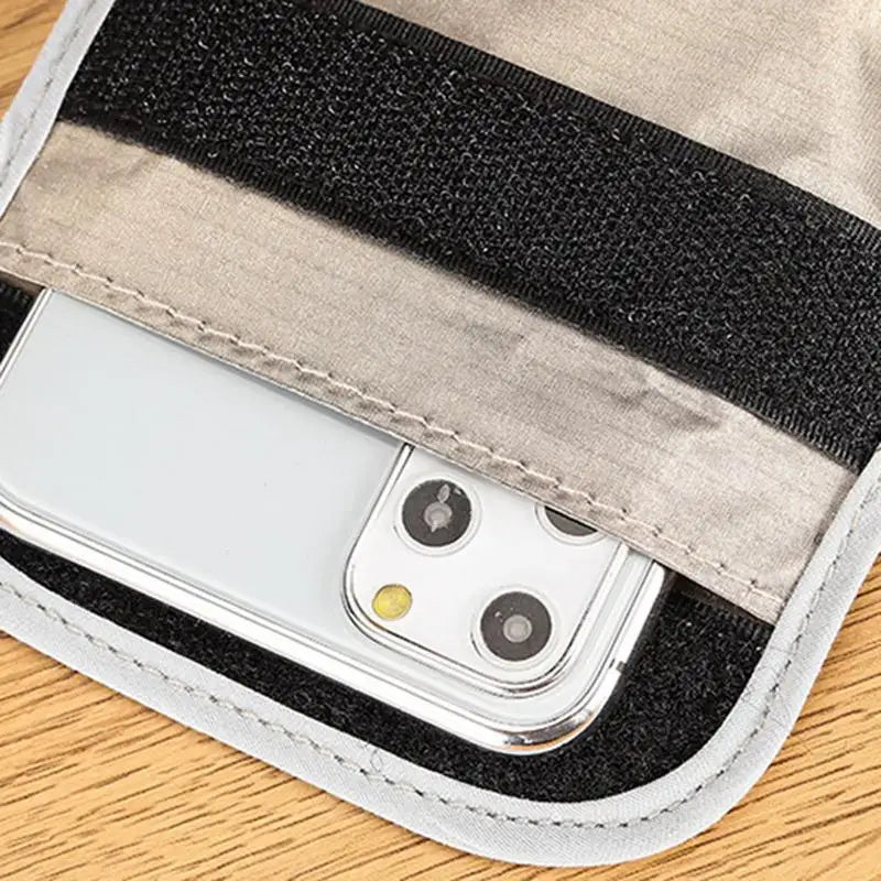 Cell Phone Signal Blocking Bag Signal Blocking Faraday Bag Anti-Radiation Anti-Hacking Tracking for Cell Phones Car Key Storage Oasis Select