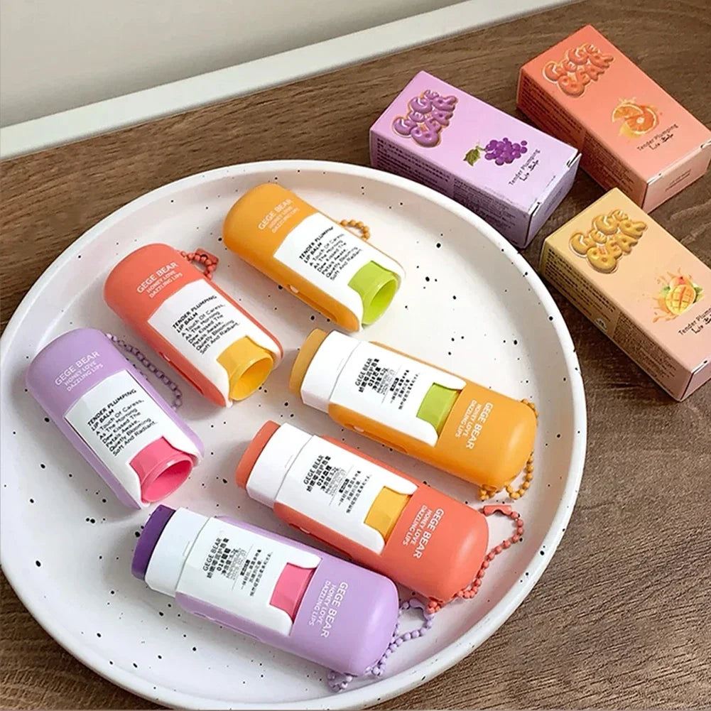 Large Capacity Lip Balm Keychain Pendant, Hydrating & Moisturizing Lip Care Primer Makeup Plumping Clear Lip Gloss Oasis Select