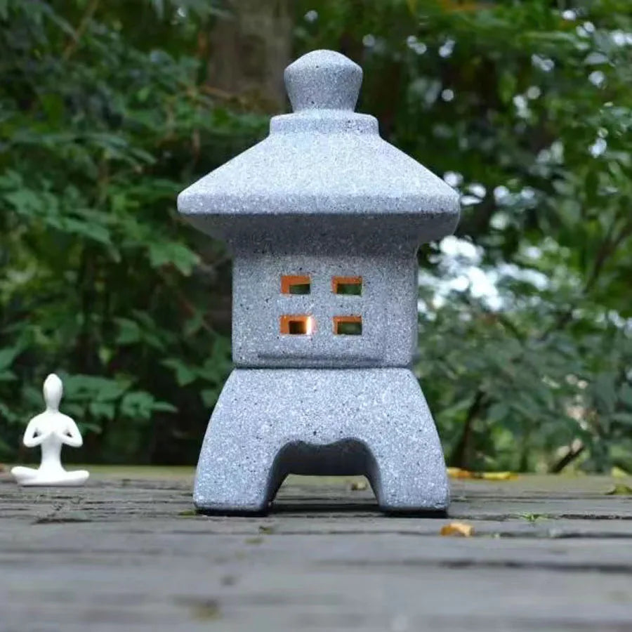 Garden Sculpture Lantern Courtyard Candlestick Garden Resin Landscap Decorative Zen Candlestick Ornament for Balcony Garden Oasis Select