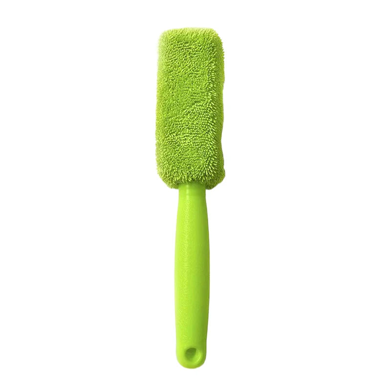 Versatile Auto Washing Kit: Microfiber Car Wheel Brush with Sturdy Plastic Handle Oasis Select Green