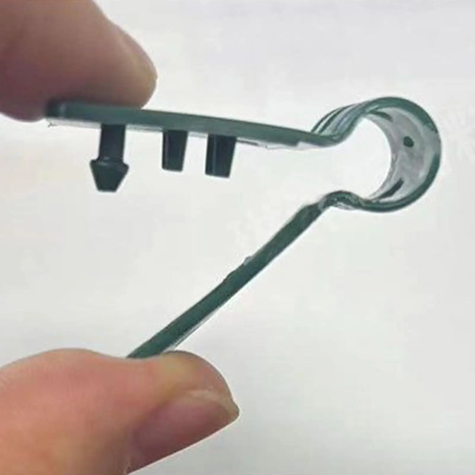 10Pcs Shade Cloth Clips Hooks Awning Plastic Clips Outdoor Shade Mesh Clip Shade Fabric Clamps Grommets for Net in Greenhouse Oasis Select