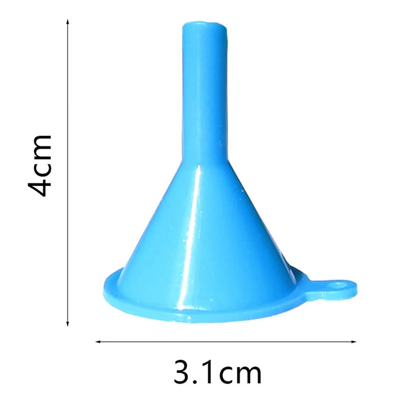 4-Pack Mini Plastic Funnels – Diamond Painting & Bottle Filling