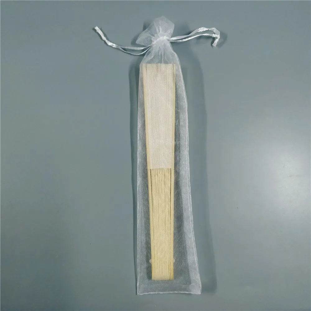 Hand Folding Fan with Organza Bag Bridal Shower Kids Christestening Favors Wholesale Bamboo Fabric Handheld Fans Oasis Select White