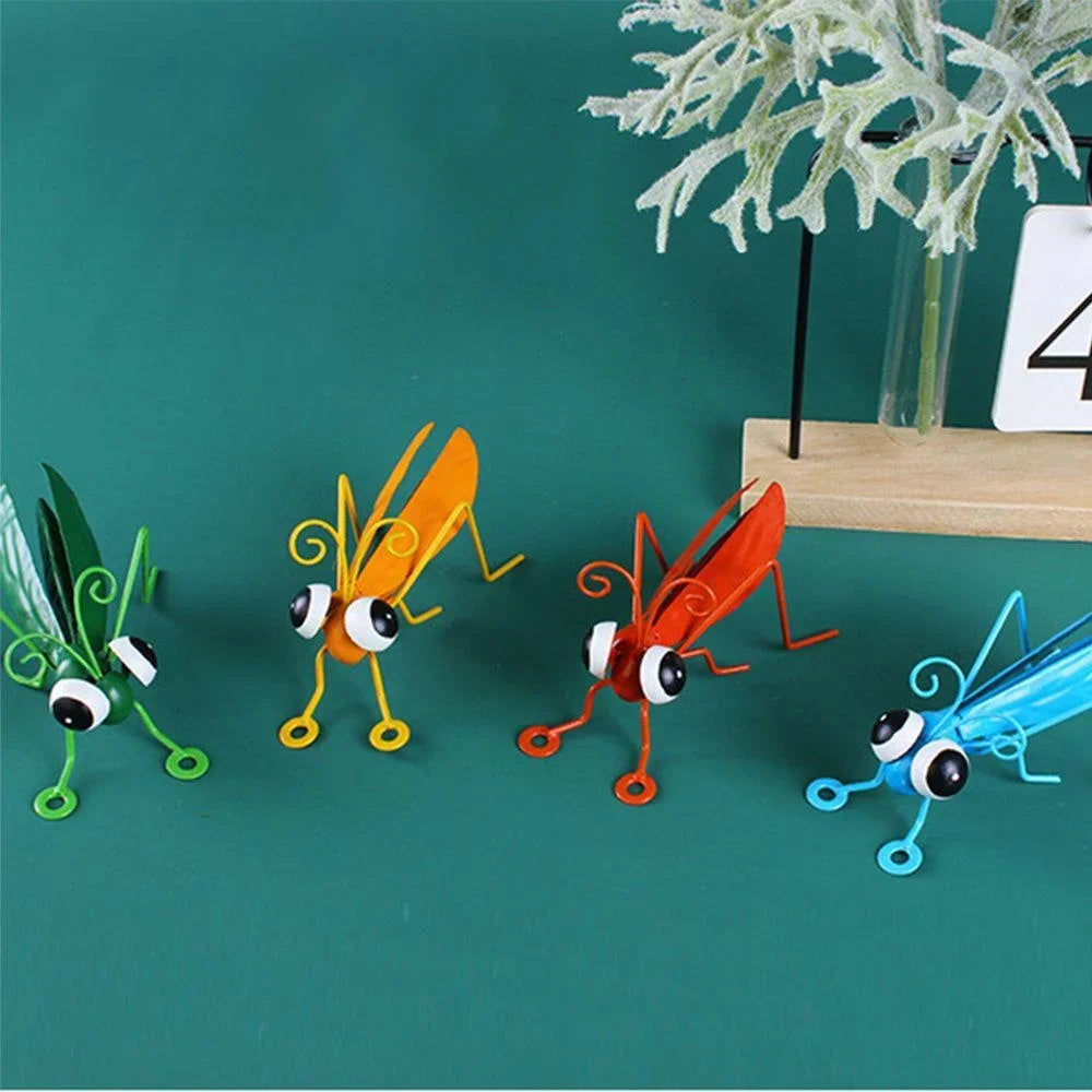 1pc Colorful Cute Garden Art Metal Sculpture Locust Grasshopper Ornament Outdoor Wall Art Garden Statues Oasis Select