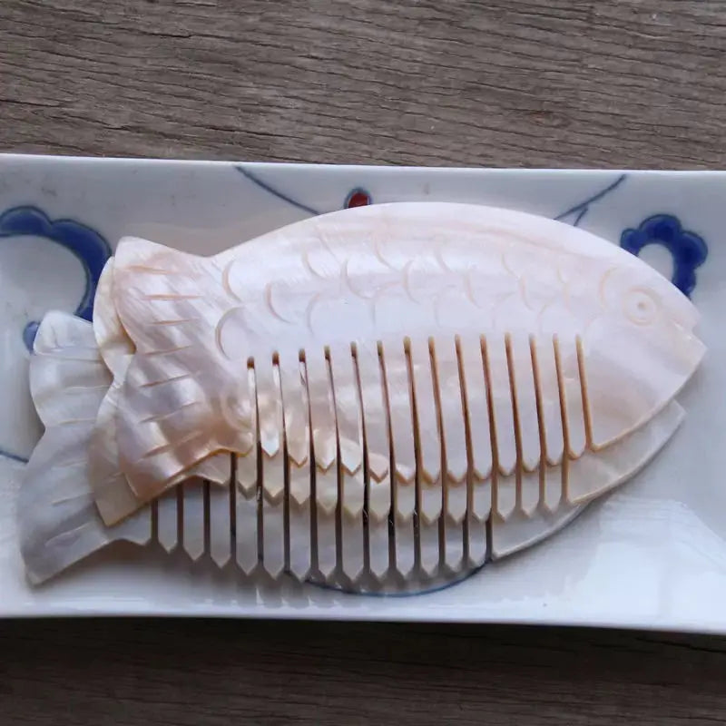 Shell Comb Natural Conch Scraping Plate Crafts Ornaments Pearl Shell Gift ocean decor sea abalone shell Oasis Select