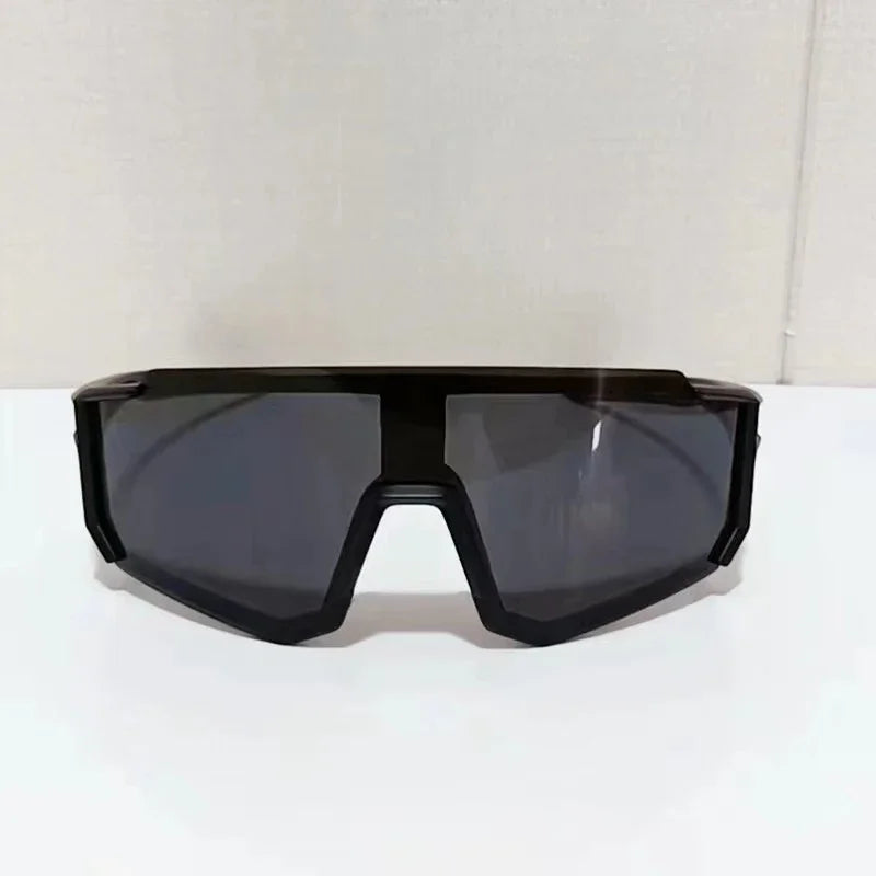New Outdoor Riding Sunglasses One-piece Bicycle Windscreen European and American MEN'S Sports Sunglasses Oasis Select black