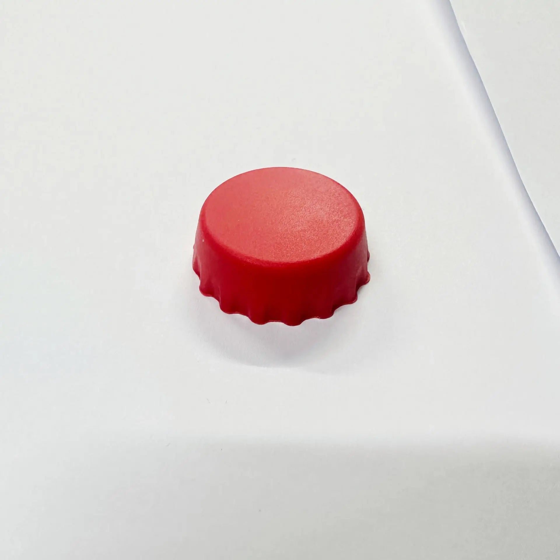 Food - Grade Silicone Wine Bottle Stopper: Universal Round Seal for Wine, Beer & Glass Bottles, Soft & Leak - Proof Oasis Select Beer cap red 3PCS