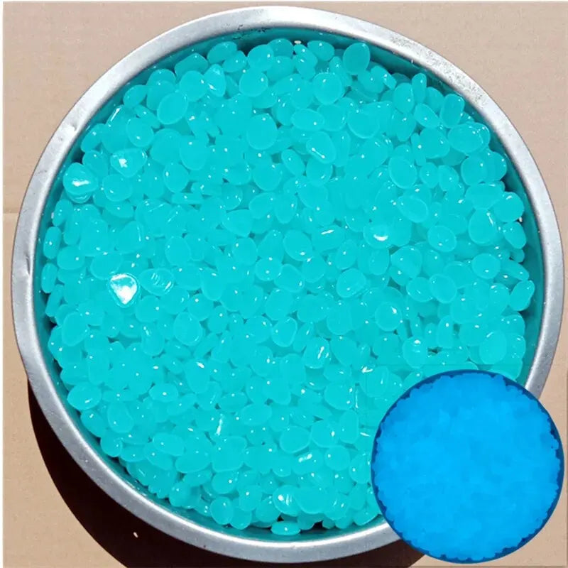 200Pcs Glow in the Dark Pebbles – Garden, Aquarium & Patio Decorative Garden Pebbles Oasis Select Light blue 1cm