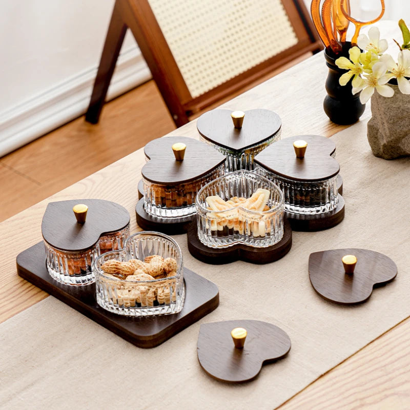 New Glass Fruit Tray Hotel Afternoon Tea Snack Tray Lead-free Glass Heart-shaped Divider Snack Tray Oasis Select