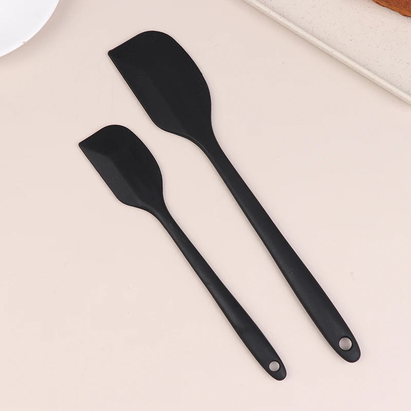 2Pcs Silicone Spatula Set Cake Butter Cream Spatula Kitchen Baking Mixing Tool Non Stick Scraper Chocolate Spreader Smoother Oasis Select Black