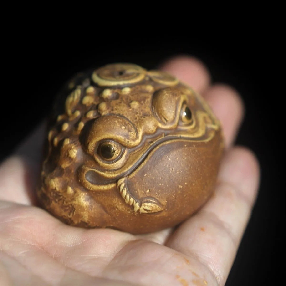 Lucky Three-Legged Golden Toad Purple Clay Classic Bark Style Original Ore Fully Handmade Duan Clay Tea Pet Handheld Oasis Select
