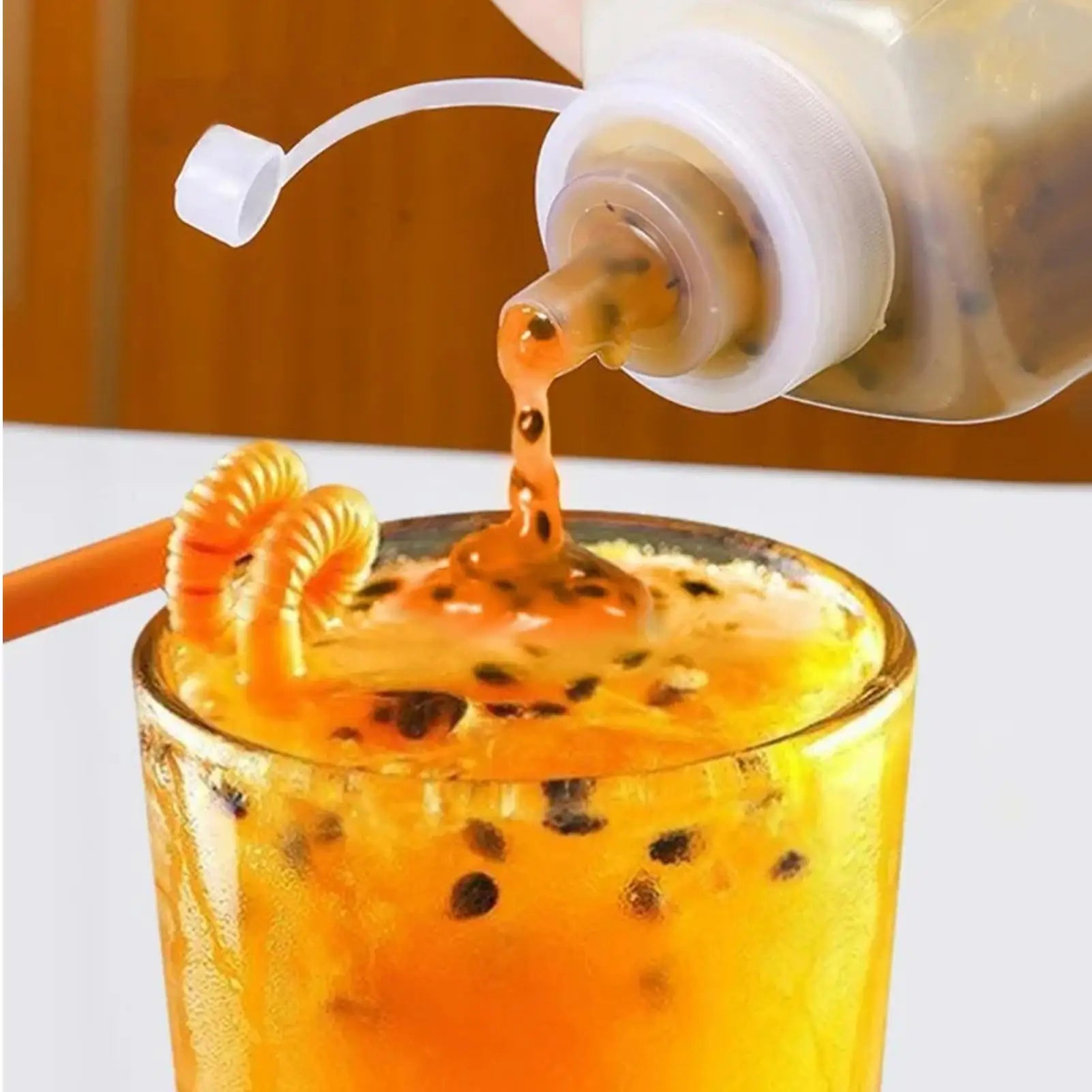Squeeze Sauce Bottle Sauces Olive Oil Bottle Large Squeeze Condiment Bottles with Nozzles Dispenser Squeeze Sauce Bottle Gadget Oasis Select