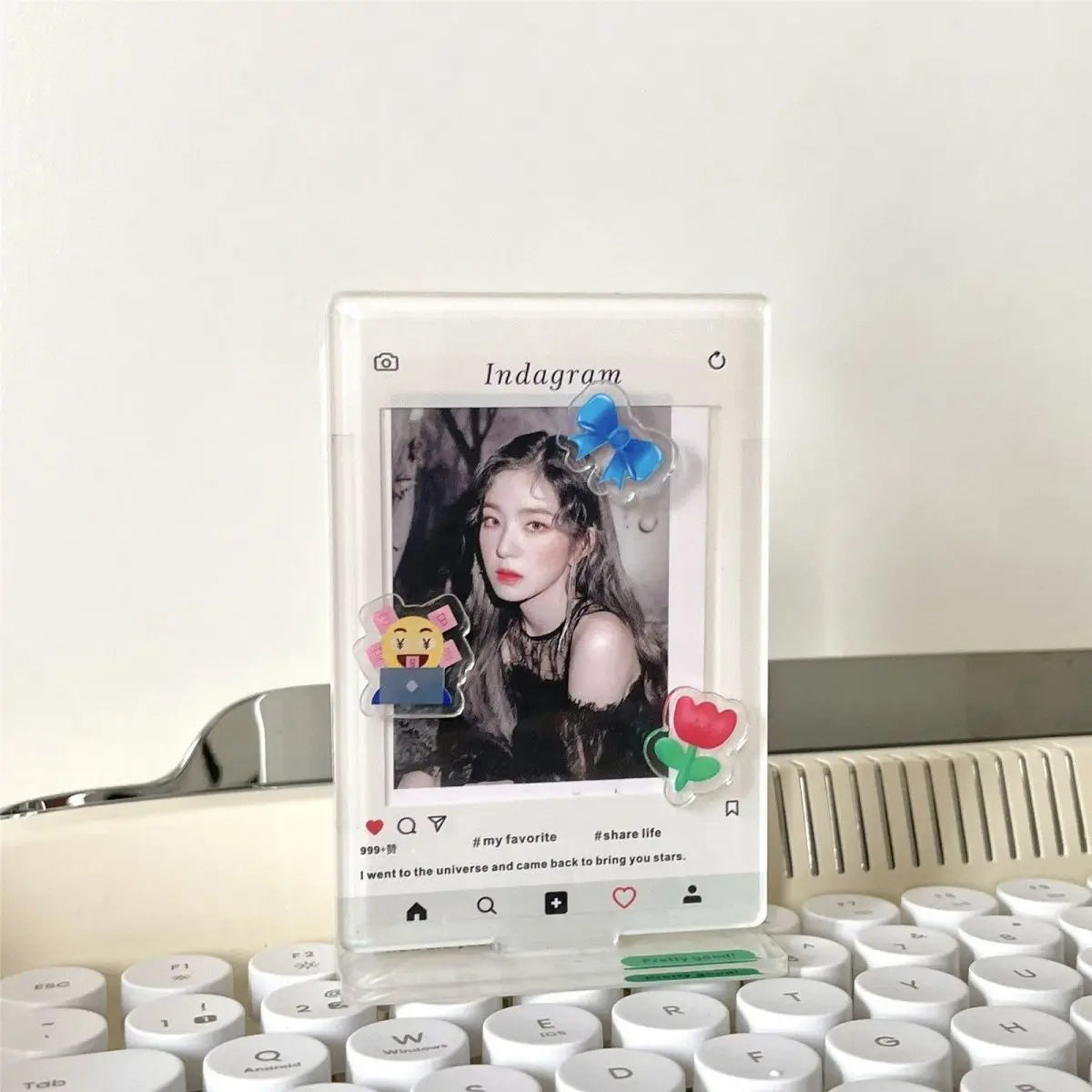 Acrylic Photo Card Display Stand – 3-Inch Desktop Frame