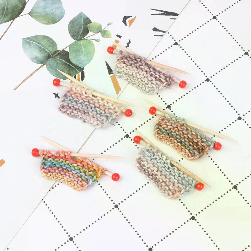 1/12 Miniature Dollhouse Simulation Thick Knitted Sweater Model DIY Accessories Decorative Ornament Oasis Select