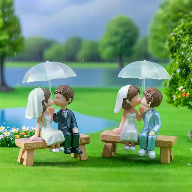 Mini Doll Umbrella-Holding Kissing Couple Figurines Ornament Lovers Figure Cake Decorations DIY Miniatures Desktop Decor Gifts Oasis Select