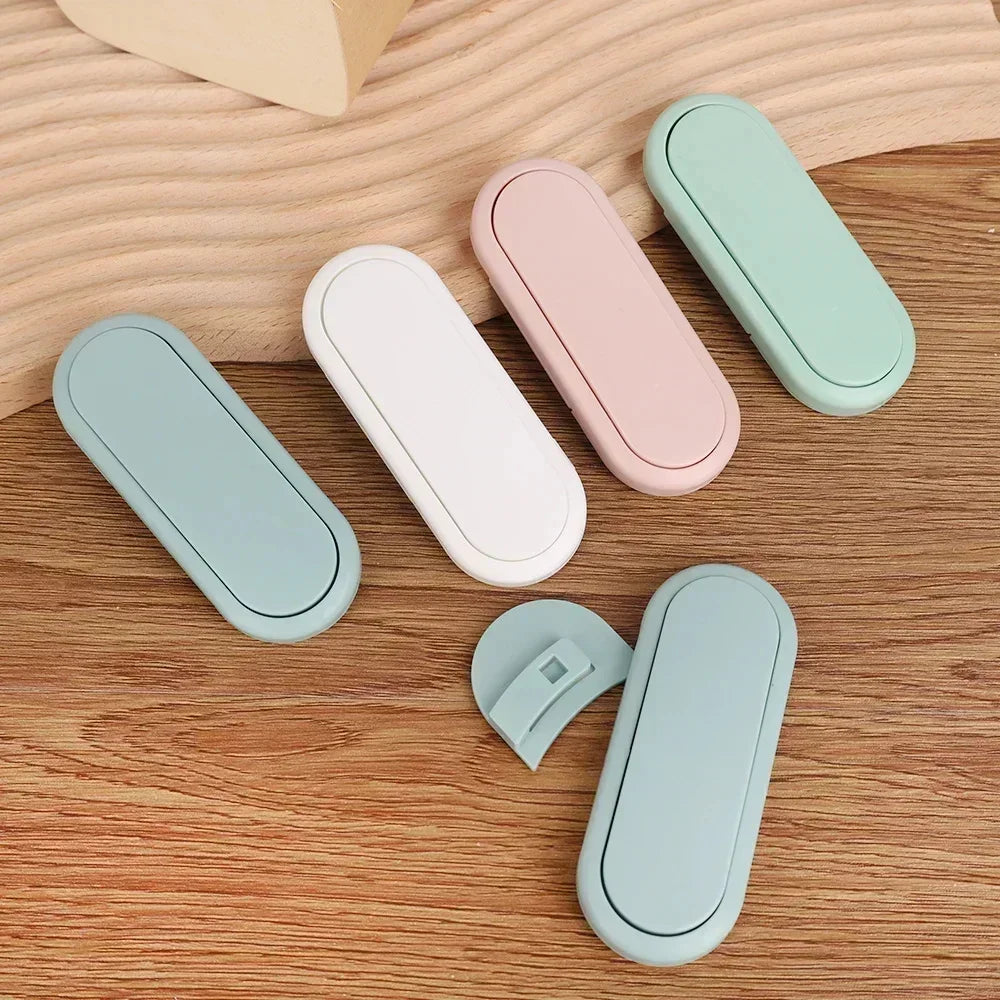 5pcs Children's Drawer Safety Latch Cabinet Door Protection Baby Anti Pinch Hand Invisible Lock Opposite Door Wardrobe Lock Oasis Select