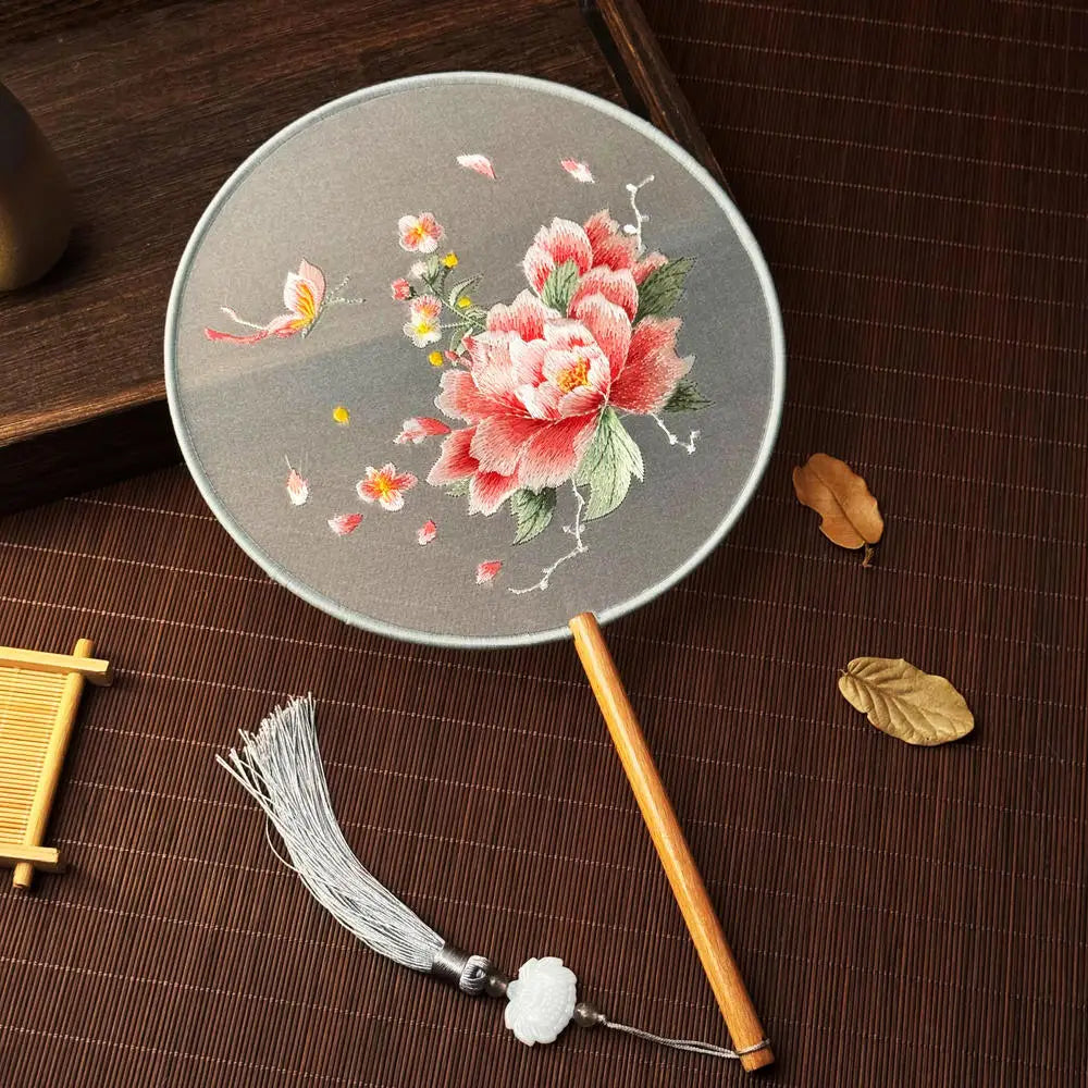 Red Flower Silk Fan Double Sided Embroidery Round Fan Chinese Palace Hanfu Hand Fan Craft Wedding Gift For Guests Home Decor Oasis Select style D CHINA 1PC