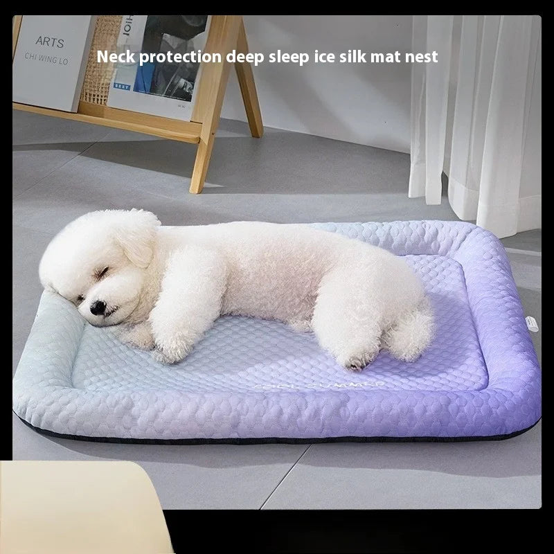 Summer Pet Ice Pads Cold Silk Cool Feeling Dog Beds Skin-friendly Breathable Neck-protecting, Cat Beds, Gradient Color Series Oasis Select